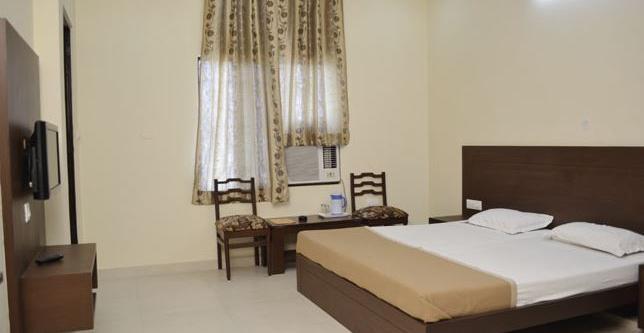 Hotel Raghav Palace